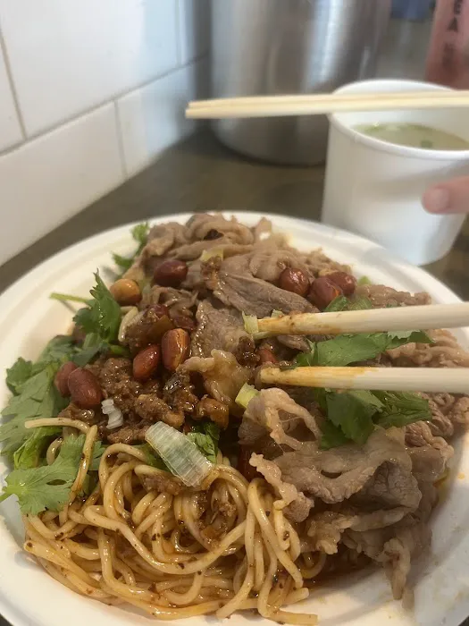Han Han Noodle House 憨憨小面馆 7