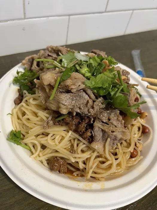Han Han Noodle House 憨憨小面馆 3