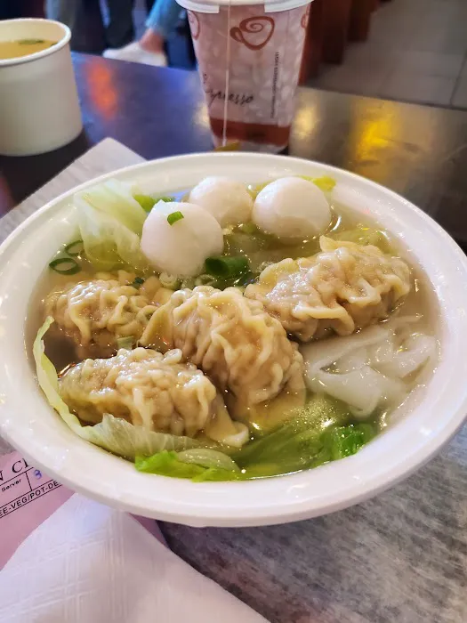 Tong's Cafe 7