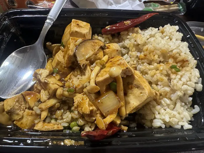 King Wok Chinese Restaurant 6
