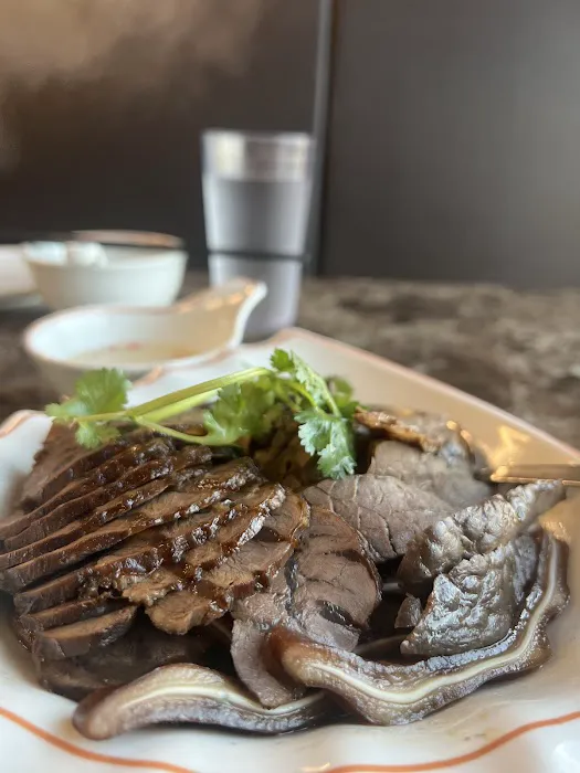 Chao Niu Hotpot 潮牛火锅 7