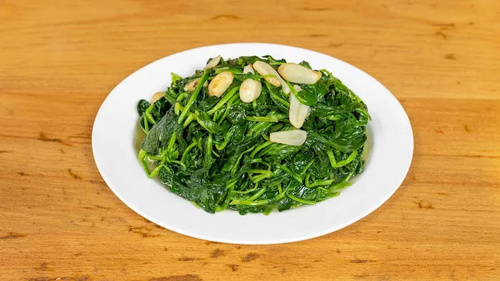 Ollie’s Chinese Noodle Shop & Grill (成都印象) 8