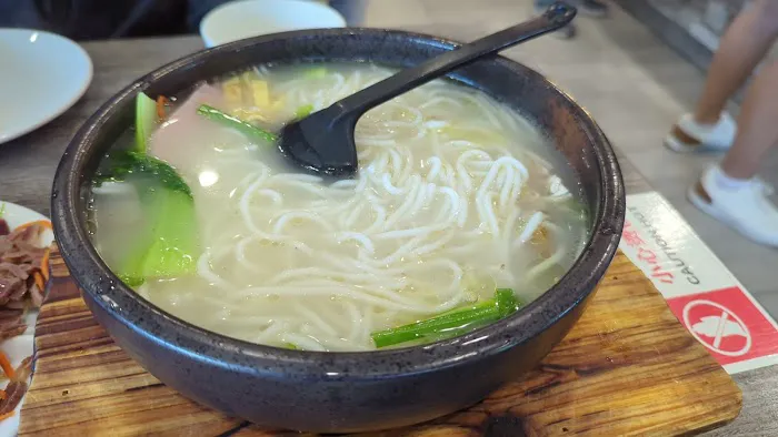 Yunnan Restaurant 云南过桥园 6