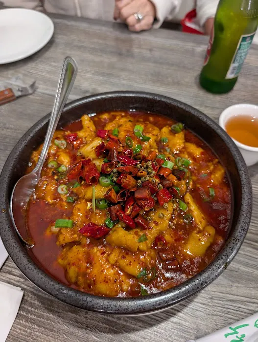 Yunnan Restaurant 云南过桥园 9