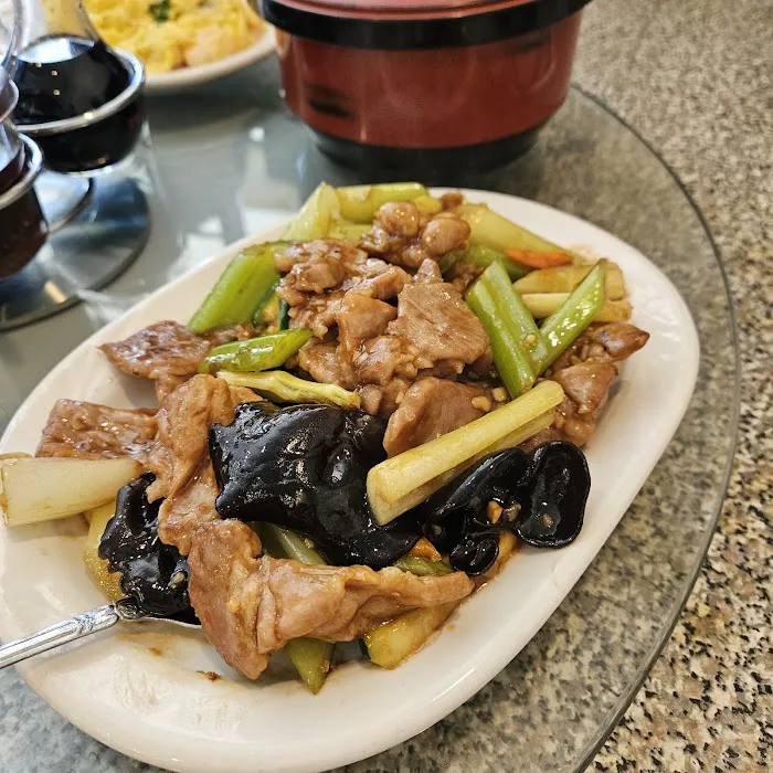 Tin Tin Restaurant 10