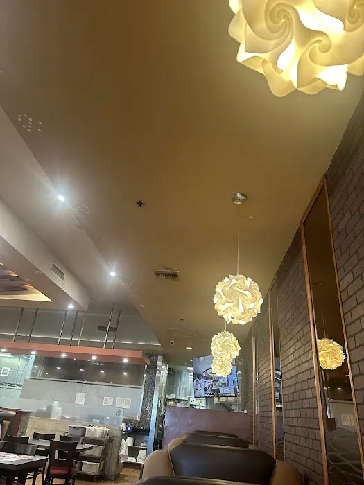 Sunday Bistro (Alhambra) 3