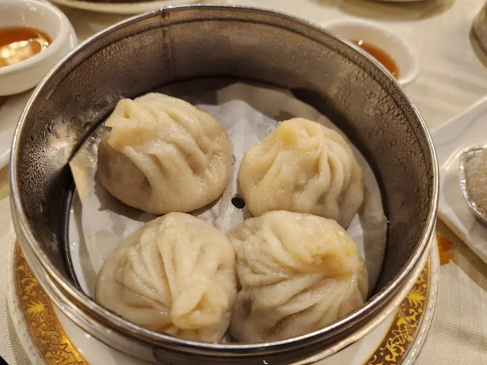 Shanghai No 1 Seafood Village 9