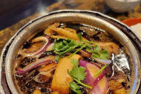 Man Chan Cuisine