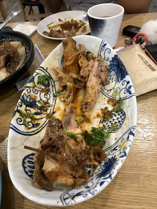 Tasty Thousand Restaurant 10