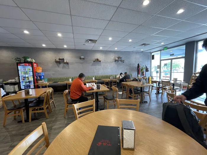 Tasty Thousand Restaurant 8