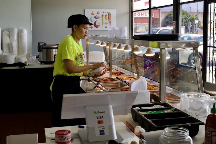 Big Wok Chinese Fast Food 6