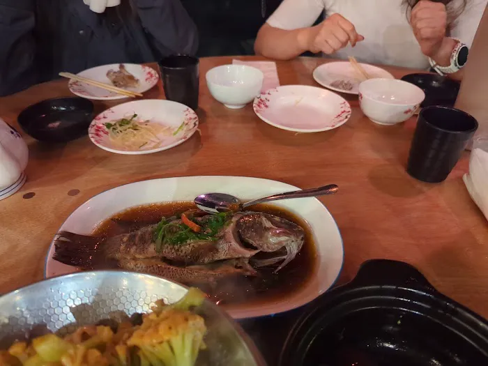 Red Lantern Restaurant 红灯笼大盛烧烤 10