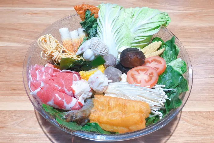 YinTang Spicy Hot Pot 9