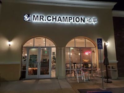 Mr. Champion 0