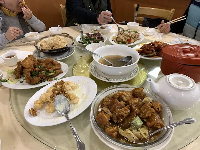 May Mei Cantonese Restaurant 5