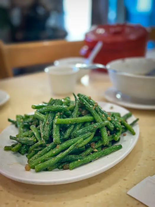May Mei Cantonese Restaurant 8