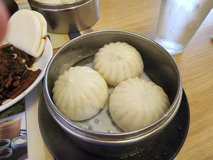 Meizhou Express 2