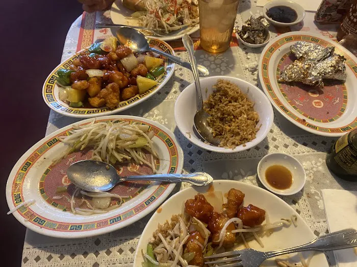 Lotus Garden Restaurant 2