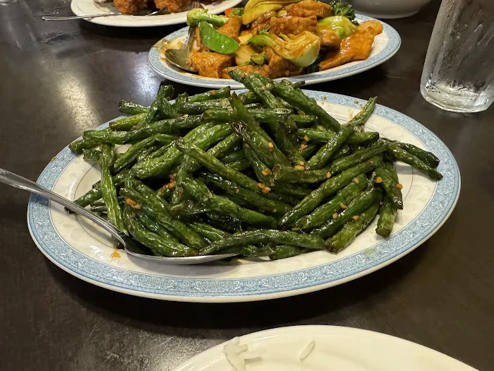 Red Lantern Chinese Cuisine 7