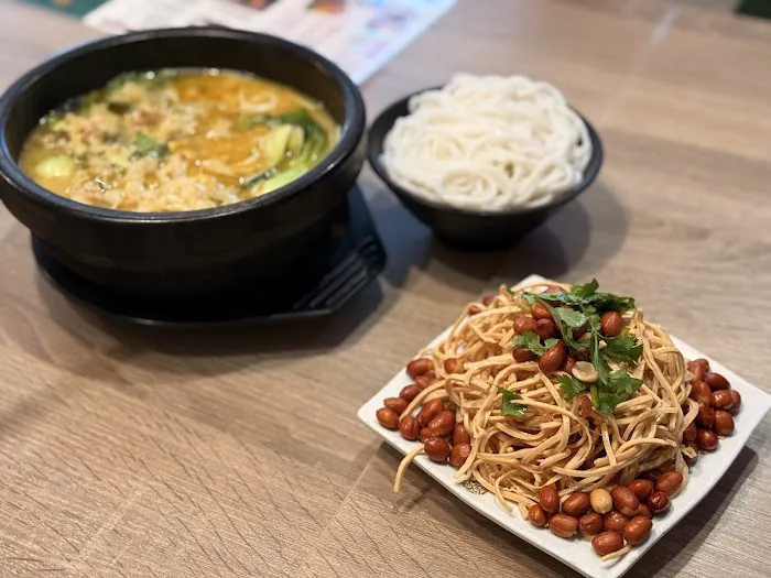 LuDingJi Rice Noodle City of Industry 3