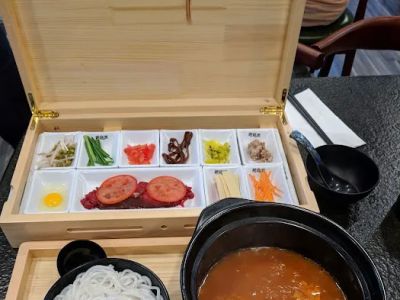 Mr Rice Restaurant 0
