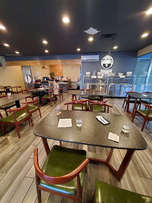 Mr Rice Restaurant 8