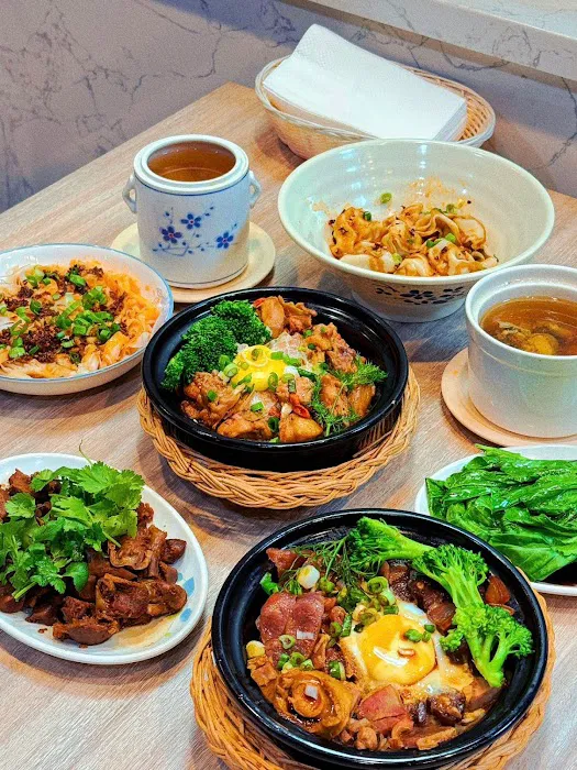 Fennel Bistro clay pot rice 2