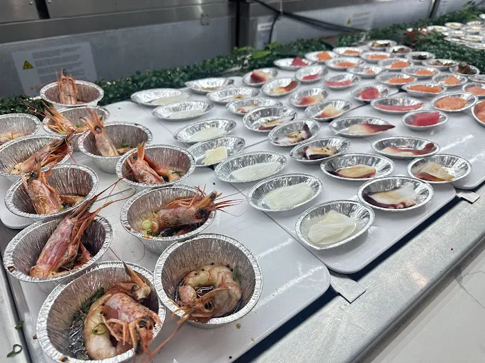Umi Hotpot Sushi & Seafood Buffet 7