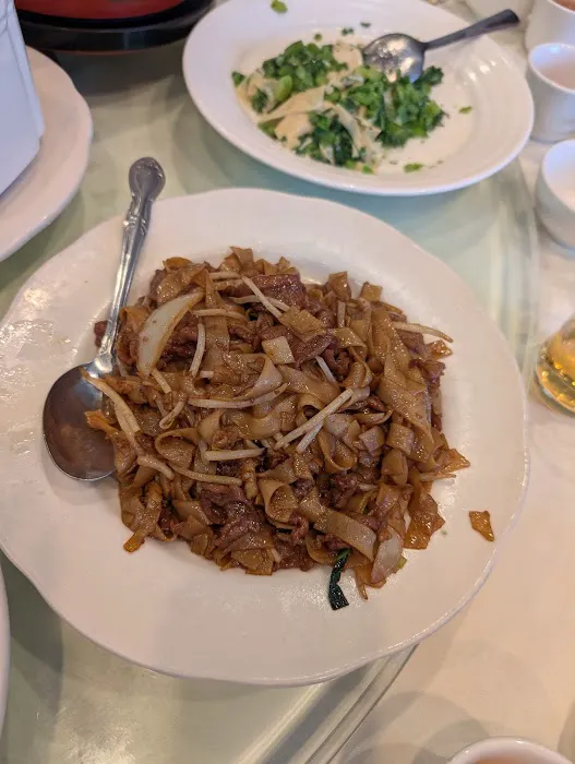 LT Shanghai Restaurant 6