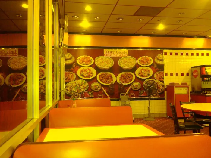 Tasty Goody Chinese Fast Food 7