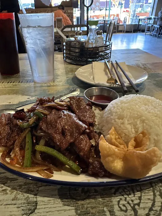 Café Wang Chinese Fusion & Bar 9