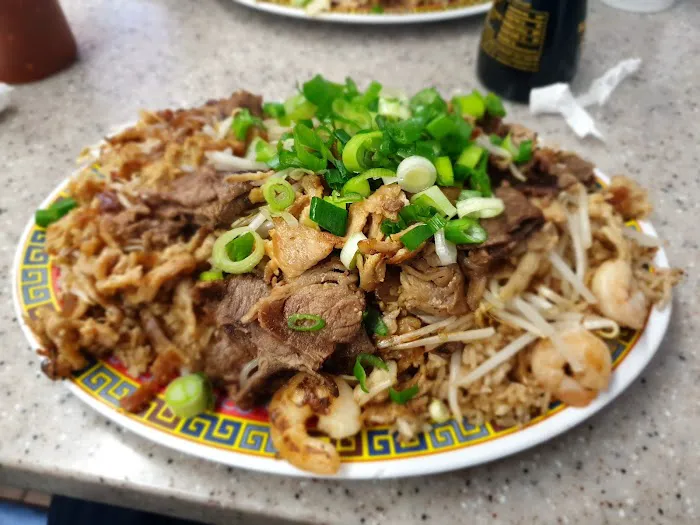 Kwon's Restaurant 6