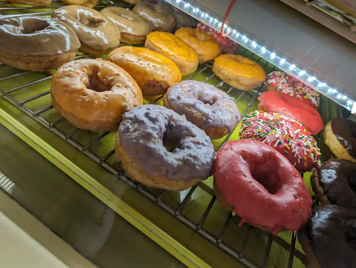 Golden Wok and Golden Donuts 1