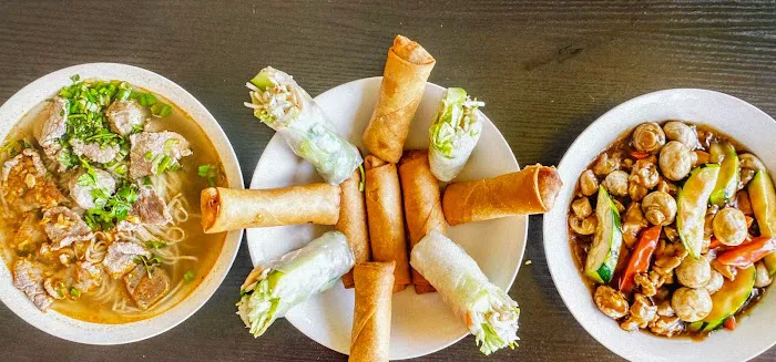 Prak Kitchen Chinese Food 4