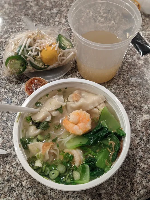 Yang Noodle House Pho 6