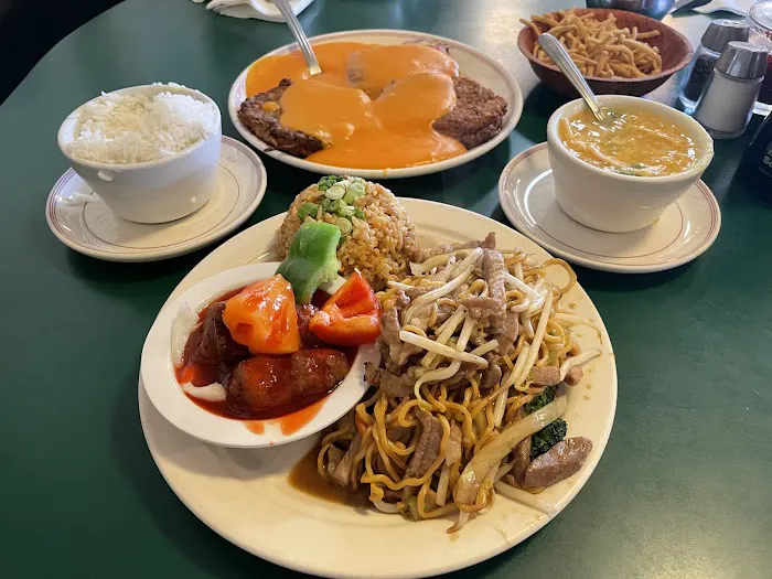 Little Dragon Chinese Cantonese Restaurant 10