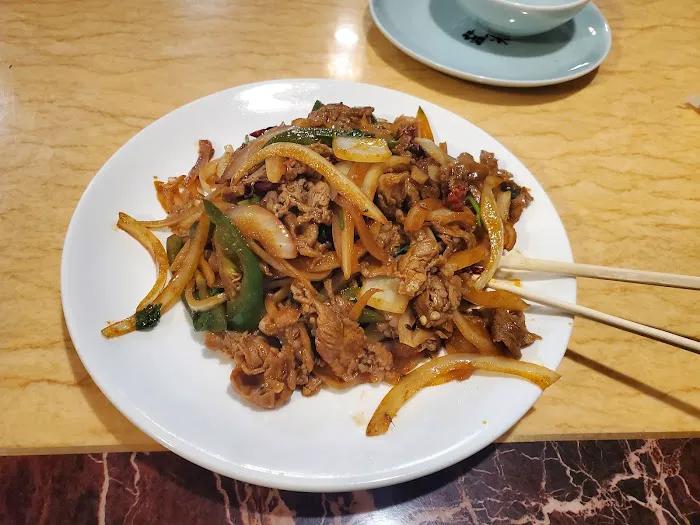 东北菜馆Sheng Yuan Restaurant 东北串儿 5