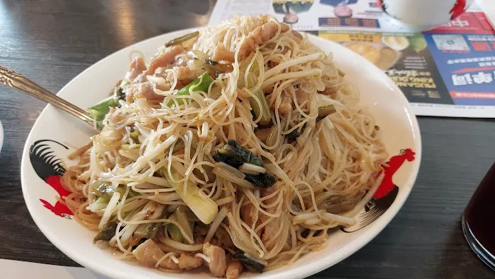Tam's Noodle House 1