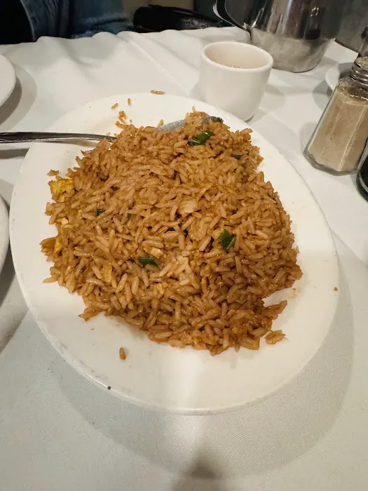 Yang Chow Restaurant 9