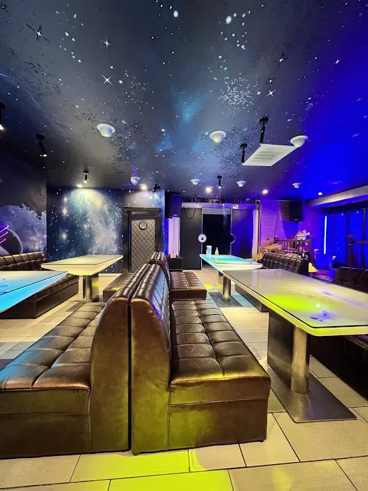 Time Space Restaurant 3