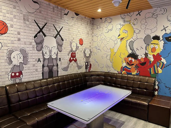 Time Space Restaurant 2