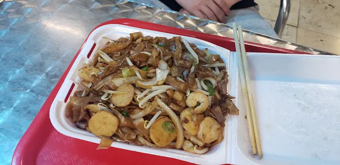 Xi Guan Noodle House 味皇 4