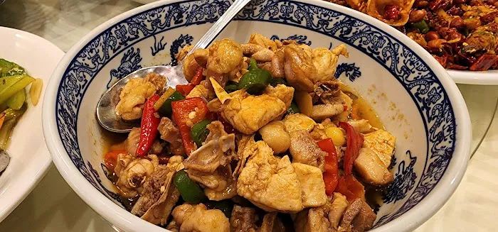 Hunan Spicy Taste Restaurant 3