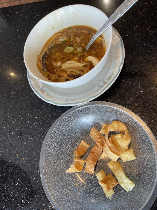 New Mandarin Garden Restaurant 5