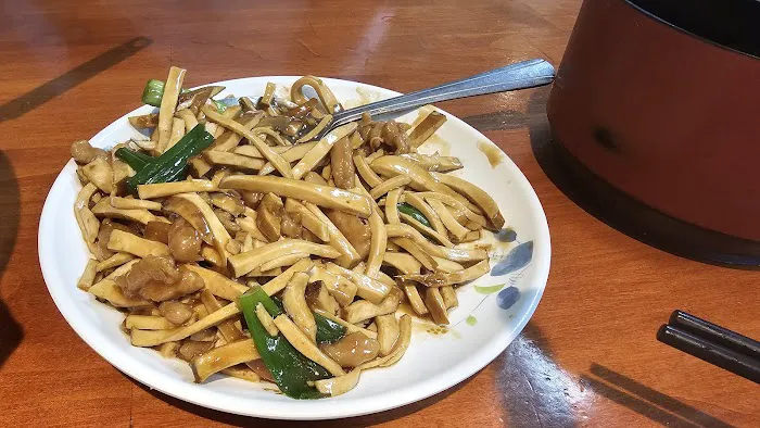 Pauline's Chinese Kitchen 5