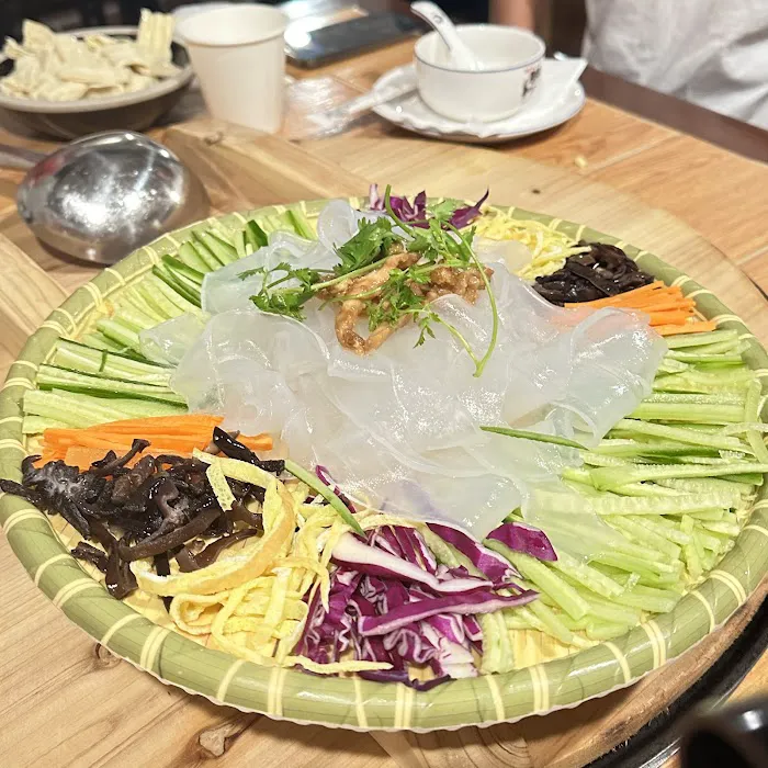 Happy Valley Village/ Shanlitun 8