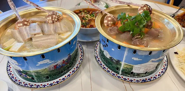 Mongolian Home Made Pie 蒙古馅饼 2