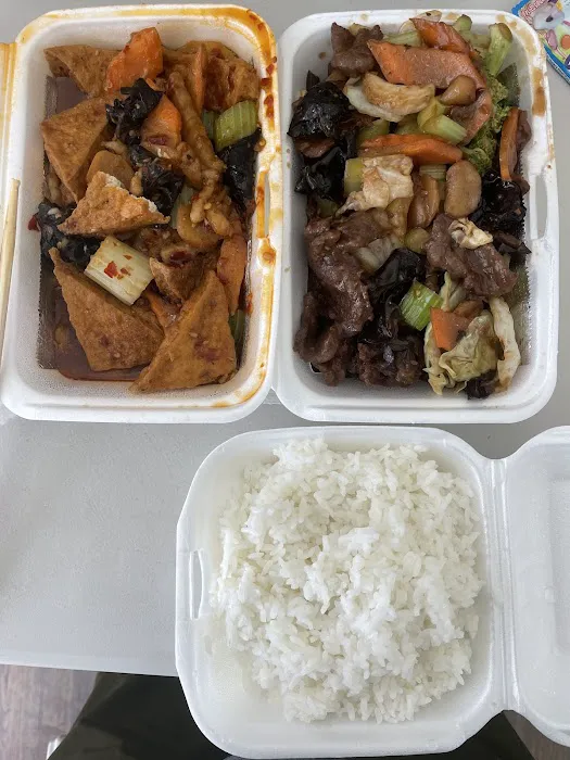 Golden China Restaurant 7