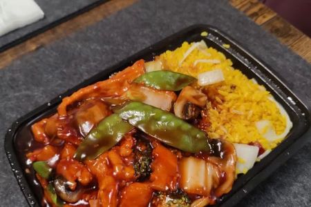 Little Chopsticks Kitchen