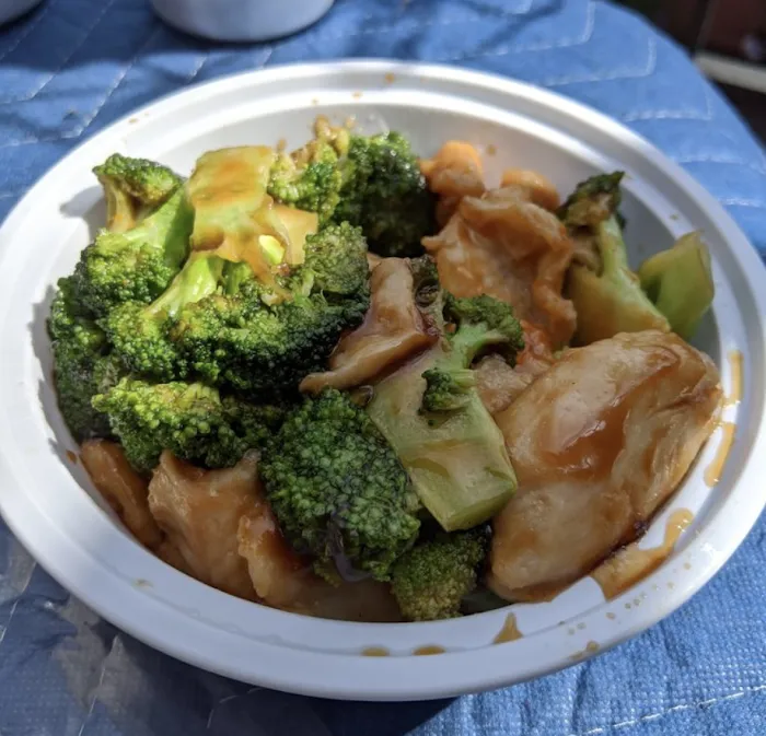 Ling Ling Kitchen 6